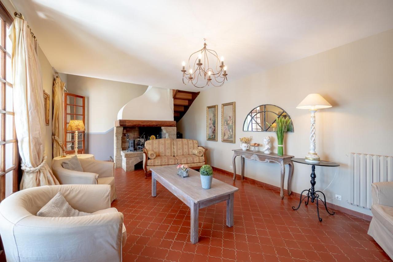 La Maison Du Rouge Gorge - Charmante Maison Climatisee Avec Piscine Pontevès Extérieur photo