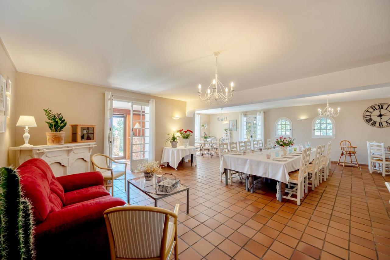 La Maison Du Rouge Gorge - Charmante Maison Climatisee Avec Piscine Pontevès Extérieur photo