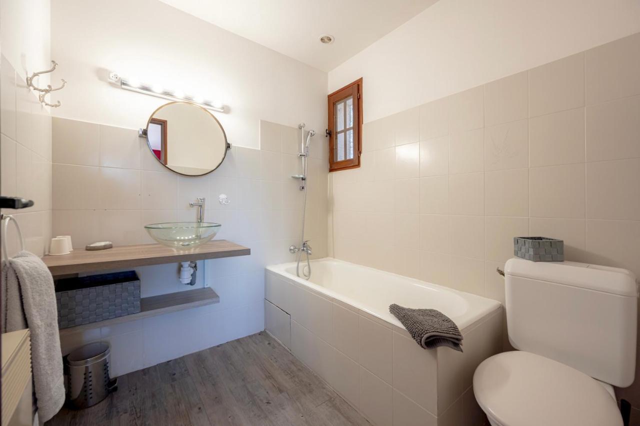 La Maison Du Rouge Gorge - Charmante Maison Climatisee Avec Piscine Pontevès Extérieur photo